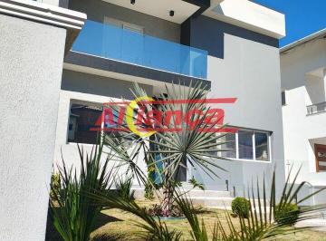 img0 · Casa com 4 Quarto(s) e 1 banheiro(s) para Alugar, 400 m² por R$ 10984 / Mês