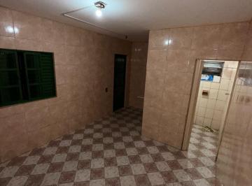 img0 · Casa com 1 Quarto(s) e 1 banheiro(s) para Alugar, 25 m² por R$ 690 / Mês