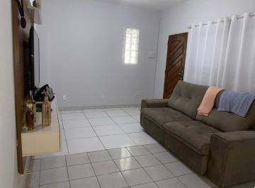 img0 · Casa com 4 Quarto(s) e 2 banheiro(s) para Alugar, 180 m² por R$ 2480 / Mês