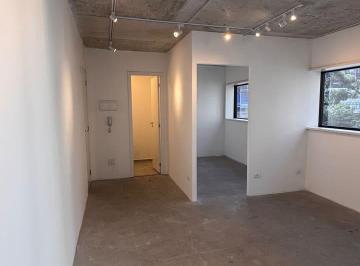 Comercial · 35m² · 1 Vaga · Sala comercial na Avenida Rebouças, 499 - Sala 309 • 35 m²