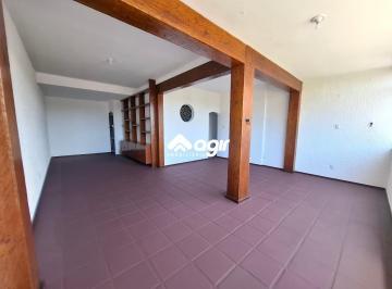 Apartamento · 148m² · 3 Quartos · 1 Vaga · Excelente e aconchegante apartamento com ótima vista em Santa Teresa.