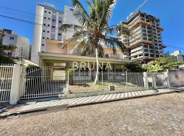 Casa · 500m² · 6 Quartos · 2 Vagas · Casa para locação de temporada no Mar Grosso