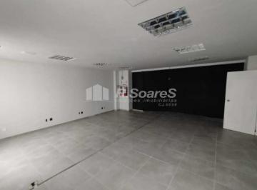 Comercial · 180m² · Conjunto de Salas : / Comercial / Centro