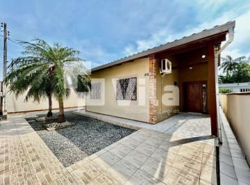 Casa · 100m² · 3 Quartos · 5 Vagas · Casa à venda no bairro Areias - Camboriú/SC