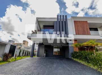 Casa · 319m² · 3 Quartos · 4 Vagas · Casa à venda no bairro Centro - Camboriú/SC
