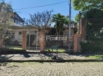6c5f3245f7685717e810b09ad69142c9.jpg · Casa, 3 dormitórios, 300 m², em Medianeira