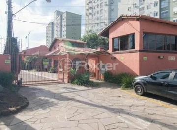 7a4620acd956ca2aecae906140ebd378.jpg · Casa em Condomínio, 4 dormitórios, 104.95 m², em Glória