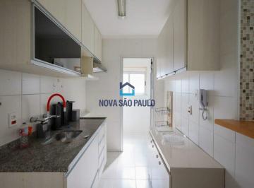 Apartamento · 52m² · 2 Quartos · 1 Vaga · Apartamento 2 dormitórios para alugar na Saúde ? 52 m², andar alto e 1 vaga