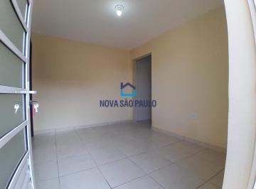 Casa · 60m² · 1 Quarto · Casa na vila guarani com 01 dormitório.