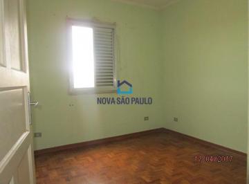 Apartamento · 70m² · 2 Quartos · Ótima localização, via de acesso a transportes e comercios em geral