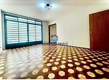 Casa · 216m² · 3 Quartos · 3 Vagas · Sobrado residencial com 03 dormitórios e 03 vagas de garagem.