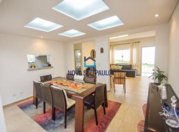 Casa · 179m² · 3 Quartos · 3 Vagas · Casa térrea com 3 dormitórios