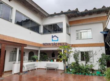 Casa · 550m² · 2 Quartos · 18 Vagas · GALPAO COM CASA
