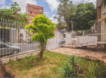 Casa · 247m² · 3 Quartos · 2 Vagas · Casa com 03 quartos e 02 vagas de garagem