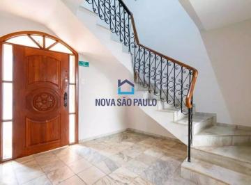 Casa · 237m² · 4 Quartos · 8 Vagas · Sobrado para locação com 4 quartos e 08 vagas de garagem