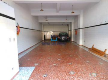 Comercial · 110m² · Amplo imóvel comercial na Zona Leste., fácil acesso a transportes e comercio em geral.