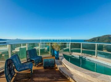 Apartamento · 273m² · 3 Quartos · 4 Vagas · Cobertura com 3 Quartos, 3 Suítes, 273.08M², à Venda por R$ 17.990.000,00 - Centro, Balneário Cambor
