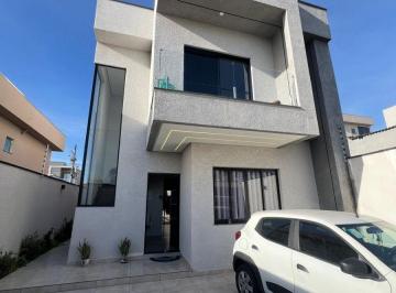 Casa de 3 quartos, Cajamar · Casa em Cajamar, Casa no Portal dos Ipês em Cajamar/SP