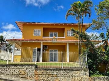 Foto 21 · Alugo Casa reformada, com amplo jardim, 04 quartos, 02 garagens, com 300m² privativo, no Jardim Atlâ