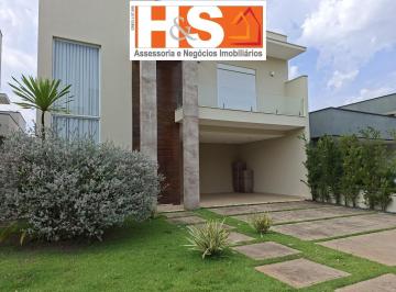 Casa · 263m² · 3 Quartos · 4 Vagas · Casa Mobiliada com 3 Suítes para Alugar Condomínio Jardim Maringá