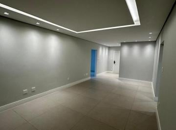 Foto 01 · Apartamento à venda no Gonzaga, Santos-SP: 3 quartos, 1 suíte, 4 salas, 3 banheiros, 1 vaga, 137m² d