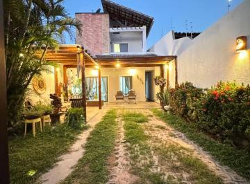 Casa de 3 quartos, Fortaleza · Casa de 245 m² com 3 quartos à venda em Engenheiro Luciano Cavalcante