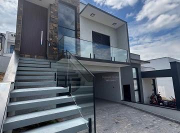 Casa · 135m² · 3 Quartos · 4 Vagas · Condomínio Horto Florestal