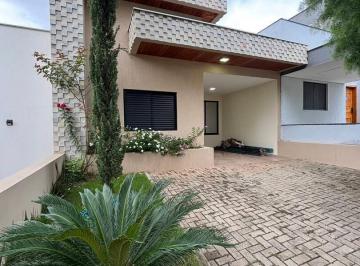 Casa · 3 Quartos · 2 Vagas · Residencial Jardins