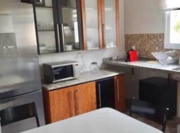 64c2d42b56ba8bafcd5ff9a2ab253f233d3dd9af · CASA A VENDA