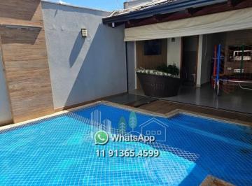 Casa de 4 quartos, Mongaguá · Sobrado no Balneário Umuarama, Mongaguá