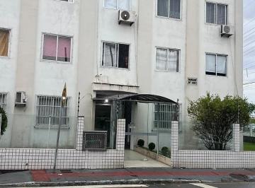 Apartamento · 2 Quartos · Apartamento de 02 dormitórios com excelente localização no Kobrasol