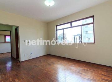 Sala · Excelente apartamento, claro, arejado, com vista e privacidade definitiva