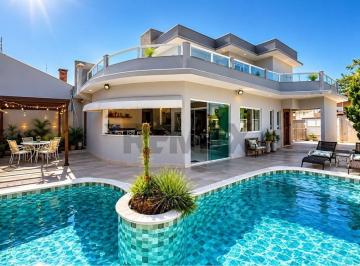 Casa · 240m² · 3 Quartos · 1 Vaga · SOBRADO COM PISCINA NOVA PERUÍBE