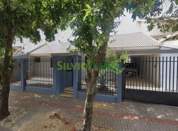 Casa · 159m² · 3 Quartos · 2 Vagas · LOCAÇÃO | Casa, com 3 dormitórios em Parque Residencial Tuiuti, Maringá