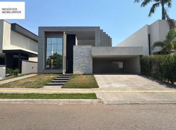 Casa · 231m² · 3 Quartos · 4 Vagas · Casa em Condomínio à Venda no Residencial Goiânia Golfe Clube