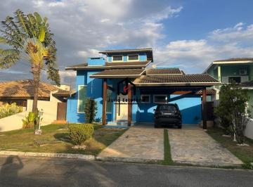 Casa · 420m² · 4 Quartos · Casa à venda - em Pindamonhangaba