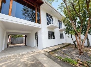 Photo 1 · Casa Residencial 180M² - para Alugar