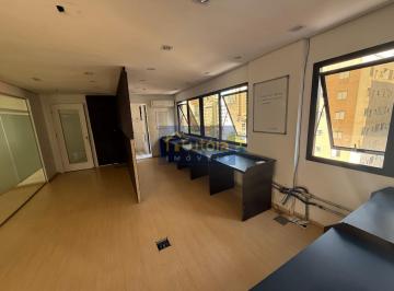 Comercial · 70m² · 2 Vagas · Sala Comercial 70m² à Venda, 3 Ambientes, 2 Vagas e Ar-Condicionado em Pinheiros