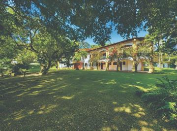 Casa · 777m² · 4 Quartos · 6 Vagas · Condomínio Granja Velha - Carapicuíba - código: 1402