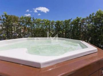 77545635-8881-49f5-af7e-6c36778d6fe7-17853628737431.jpg · Cobertura Mobiliada à Venda no Campeche | 150m² | Jacuzzi Privativa | A 500m da Praia