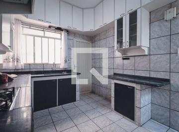 Casa de 3 quartos, Goiânia · Casa para Aluguel - Coimbra, 3 Quartos,  90 m² - Goiânia