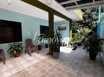 Casa · 230m² · 3 Quartos · 2 Vagas · Casa Mobiliada à venda, com 3 quartos, sendo 1 suíte +2, Duas vagas, Bairro Fazendinha, Itajaí