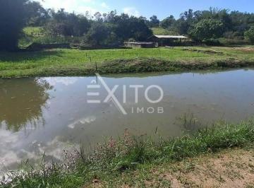 Rural · 20500m² · 3 Quartos · 6 Vagas · Fazenda / Sítio para venda em Residencial Dos Lagos de 20500.00m² com 3 Quartos, 1 Suite e 6 Garagen