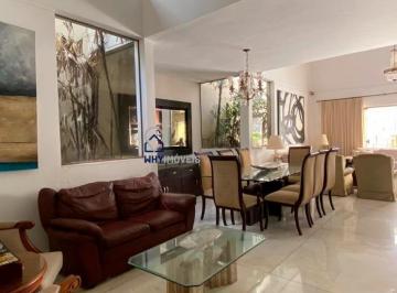 Casa · 400m² · 4 Quartos · 4 Vagas · Casa residencial à venda no Belvedere com piscina e 4 vagas