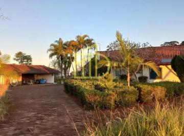 Rural de 2 quartos, Itapetininga · Fazenda / Sítio para venda em Gramadinho de 10.00m² com 2 Quartos