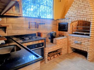Casa · 136m² · 2 Quartos · 2 Vagas · Casa para alugar em Jardim Das Tulipas de 136.00m² com 2 Quartos e 2 Garagens