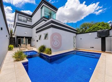 Casa · 374m² · 4 Quartos · 6 Vagas · Sobrado na Água Rasa,  4 quartos, 3 suítes, 6 vagas, 6 banheiros 374 m².