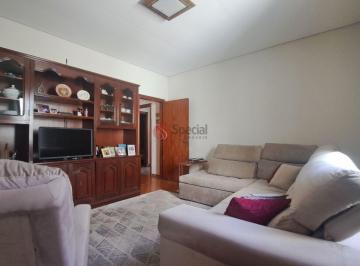 Casa · 260m² · 3 Quartos · 6 Vagas · Sobrado residencial ou comercial com 3 quartos à venda na Vila Diva com 260 metros.
