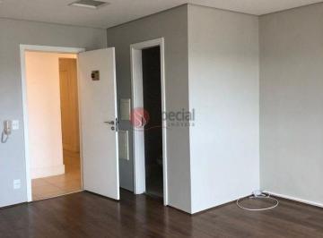 Comercial · 35m² · 1 Vaga · Sala comercial com 35 m² na Mooca.