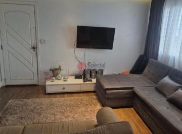 Apartamento · 72m² · 2 Quartos · 1 Vaga · Apartamento com 2 dormitorios à venda na Penha 72 metros.